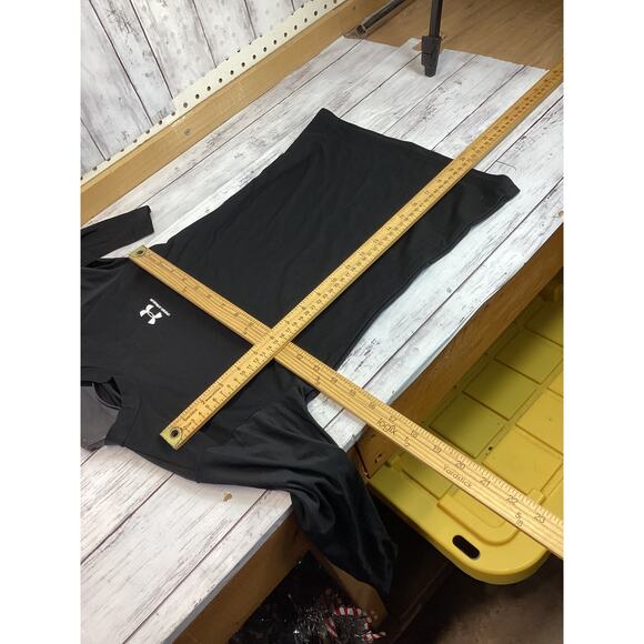 Under Armour YLG youth large black Boys fitted top - Picture 4 of 4